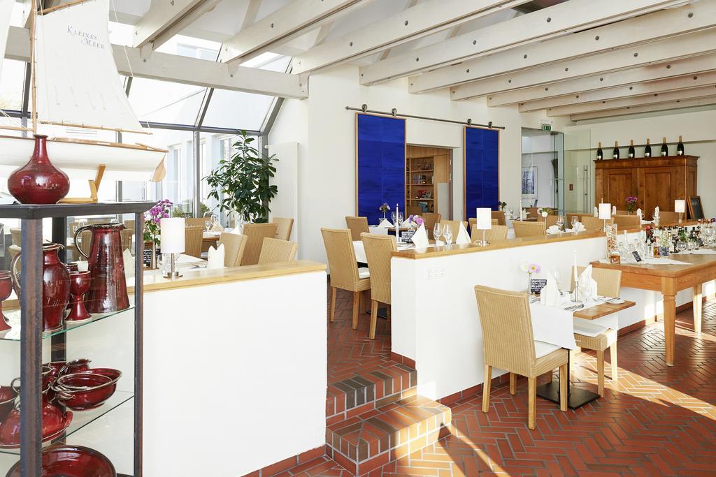 Hotel Kleines Meer Waren  Eksteriør billede
