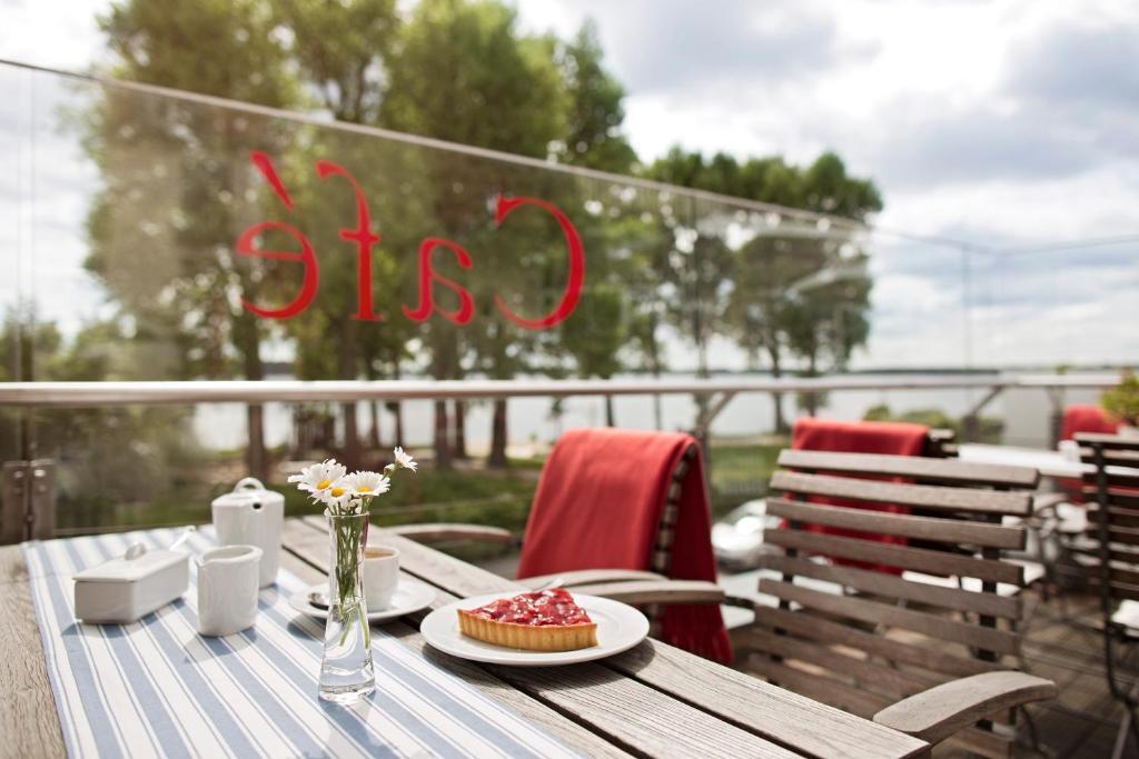 Hotel Kleines Meer Waren  Eksteriør billede